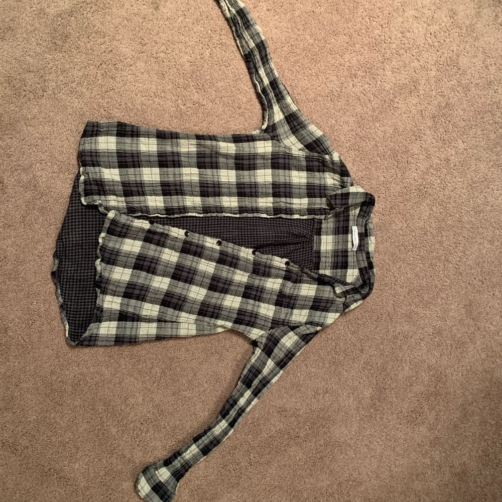 Women’s flannel top